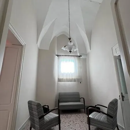 Palazzo N.d. Maria Addolorata Campa Alari Bed & Breakfast